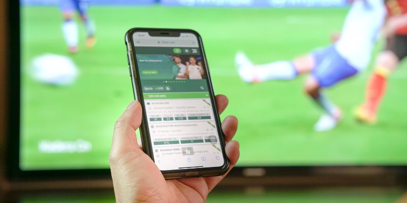 Vì sao nên sử dụng app cá độ bóng đá
